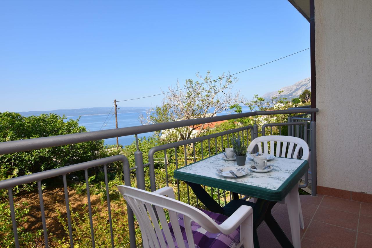 Apartment Angelina Brela Dış mekan fotoğraf