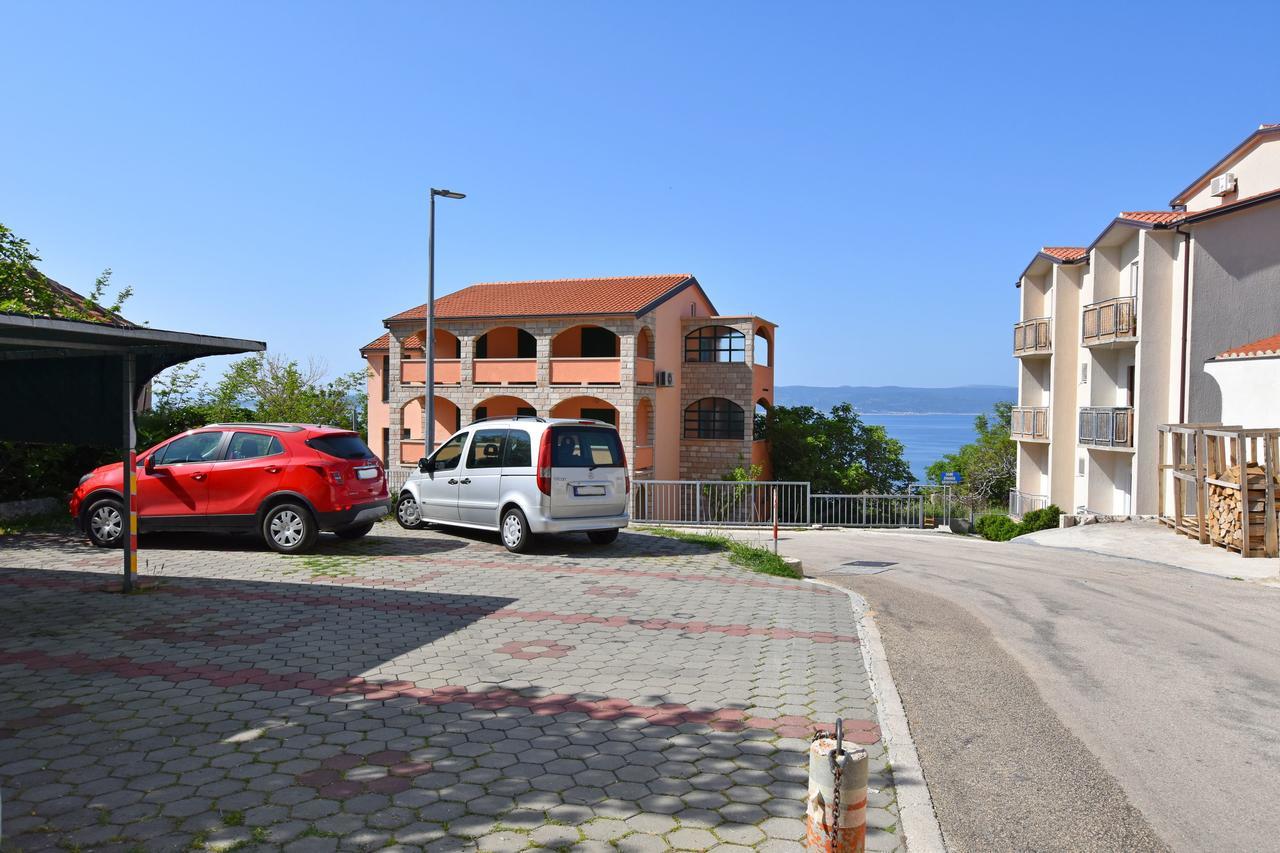 Apartment Angelina Brela Dış mekan fotoğraf