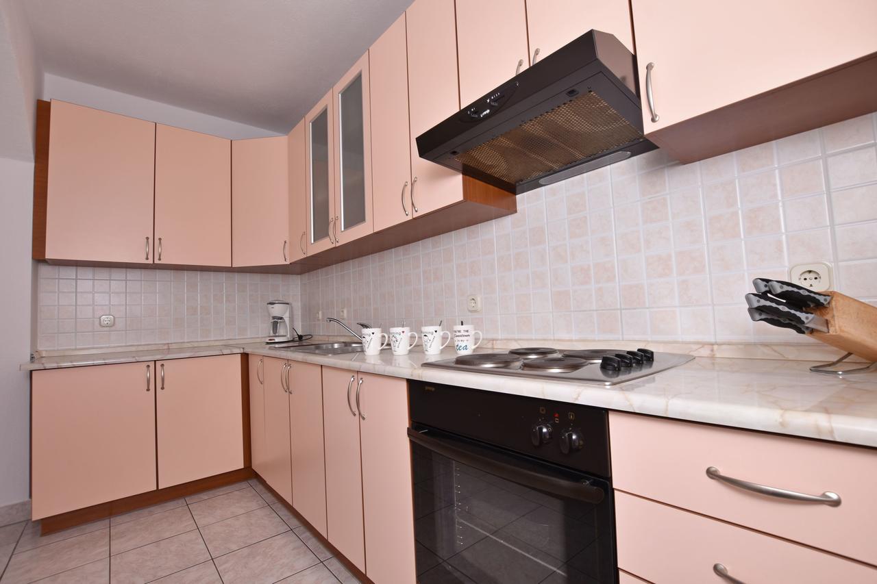 Apartment Angelina Brela Dış mekan fotoğraf