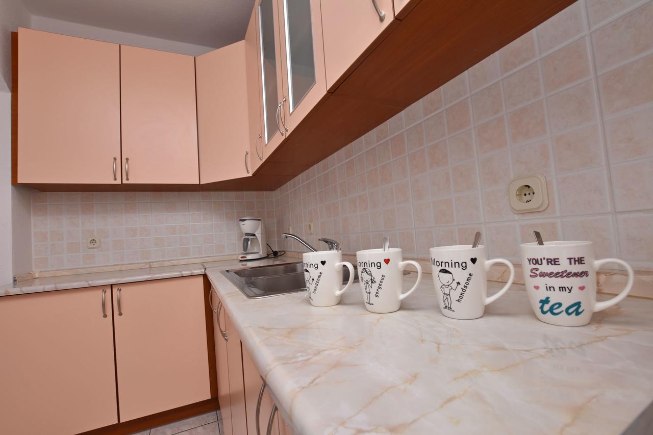 Apartment Angelina Brela Dış mekan fotoğraf